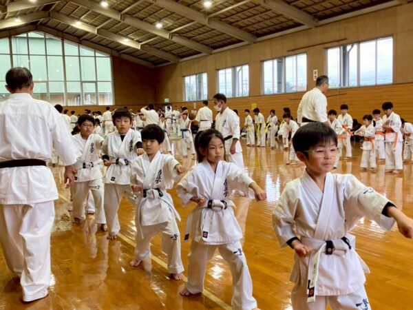 国際空手道連盟 極真会館 栃木南支部 - 行事予定 - 組手・型講習会